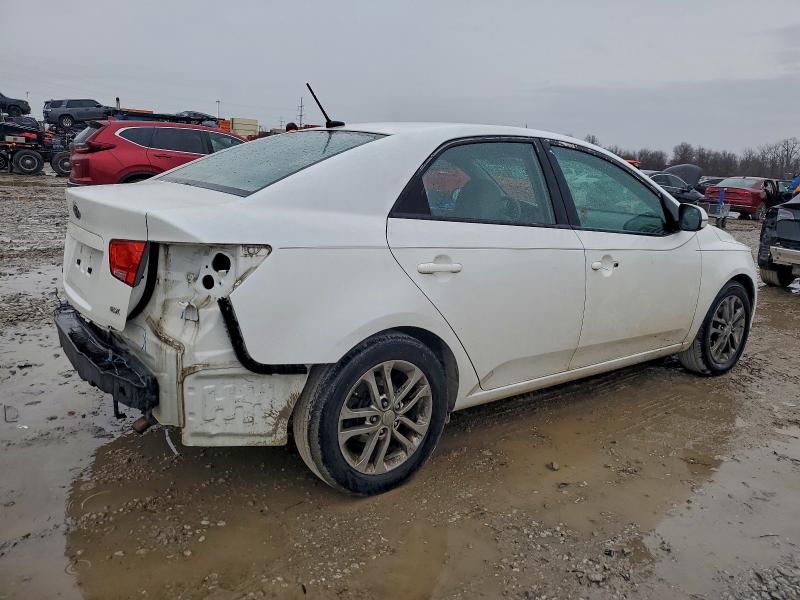 97239885 :رقم المزاد ، KNAFU4A23C5585344 vin ، 2012 Kia Forte مزاد بيع