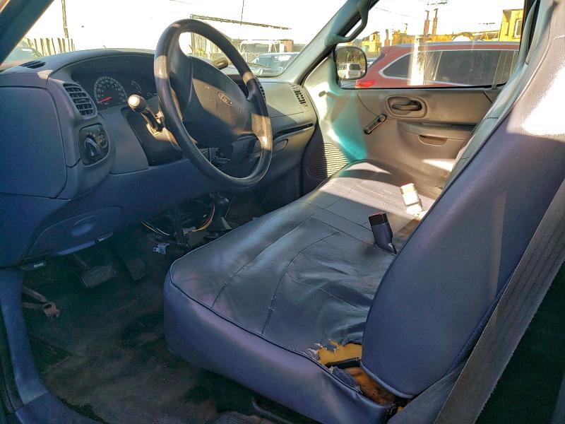 96003895 :رقم المزاد ، 1FTPX18LXYKA68515 vin ، 2000 Ford F150 مزاد بيع