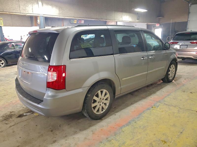 2016 Chrysler Town & Country მანქანა იყიდება აუქციონზე, vin: 2C4RC1BG8GR221392, აუქციონის ნომერი: 97726135