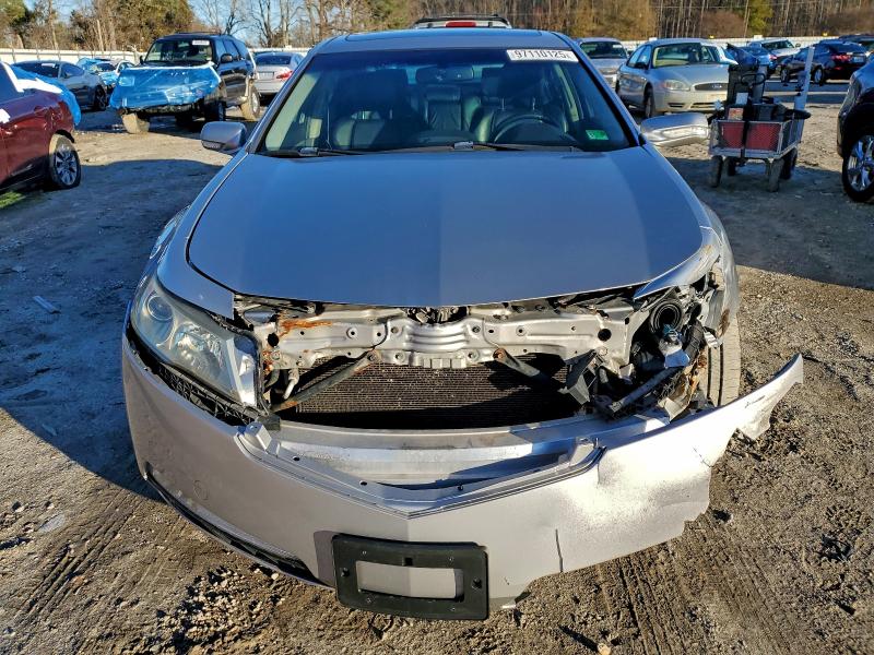 97110125 :رقم المزاد ، 19UUA8F52AA023230 vin ، 2010 Acura Tl مزاد بيع