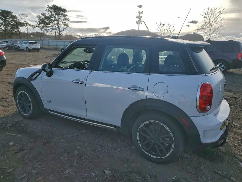 95537625 :رقم المزاد ، WMWZC5C57GWU00547 vin ، 2016 Mini Cooper S مزاد بيع