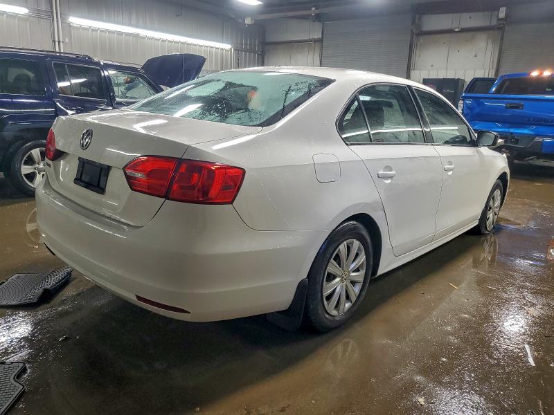 Продажа на аукционе авто 2014 Volkswagen Jetta, vin: 3VW2K7AJ7EM227450, номер лота: 97615435