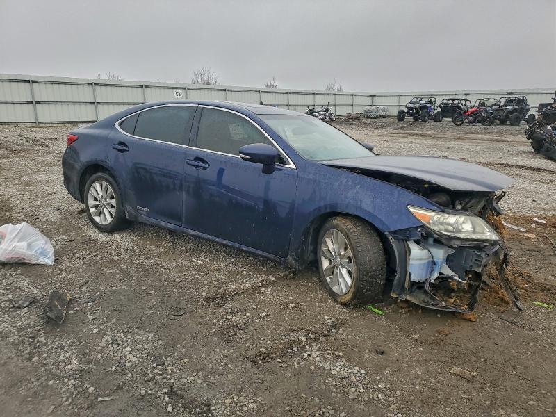 95767015 :رقم المزاد ، JTHBW1GG9D2034205 vin ، 2013 Lexus Es مزاد بيع