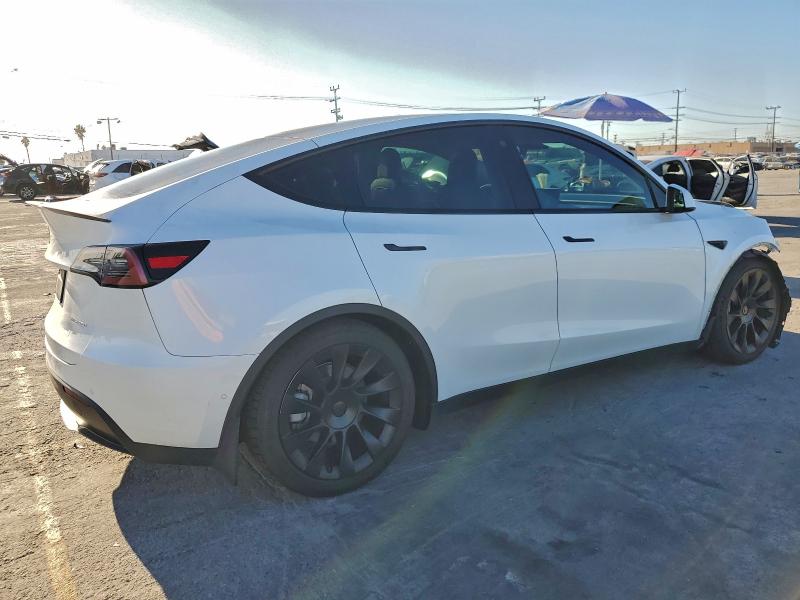 96842015 :رقم المزاد ، 7SAYGDEEXNF349561 vin ، 2022 Tesla Model Y مزاد بيع