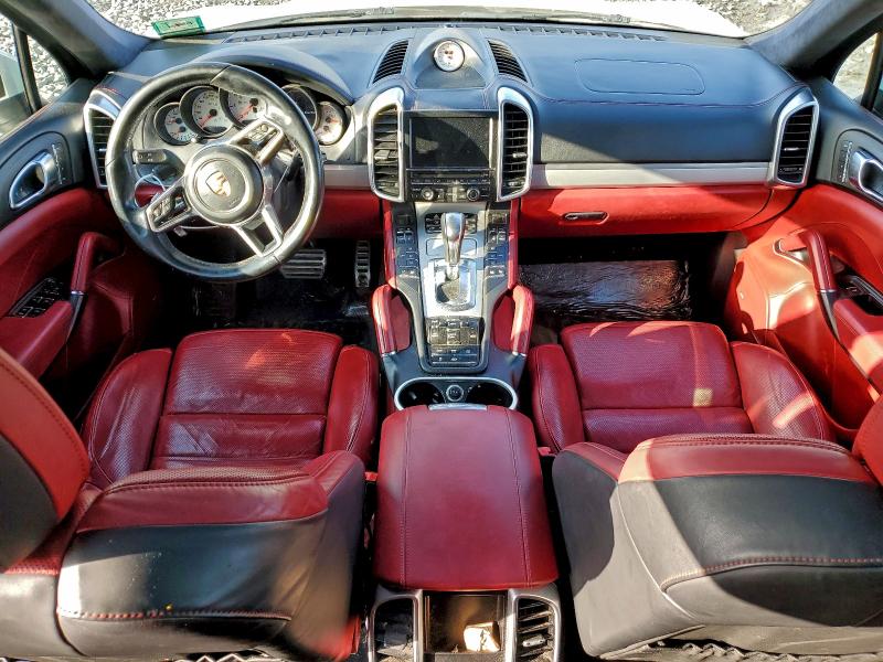 95248185 :رقم المزاد ، WP1AC2A26FLA82720 vin ، 2015 Porsche Cayenne Tu مزاد بيع