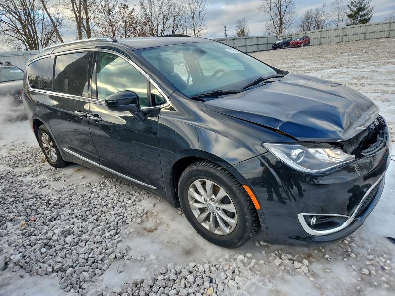 Aukcja sprzedaży 2018 Chrysler Pacifica, vin: 2C4RC1EG5JR228495, numer aukcji: 97775145