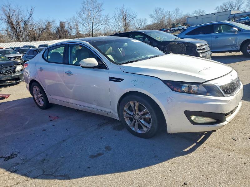 97306195 :رقم المزاد ، 5XXGN4A72DG256406 vin ، 2013 Kia Optima مزاد بيع