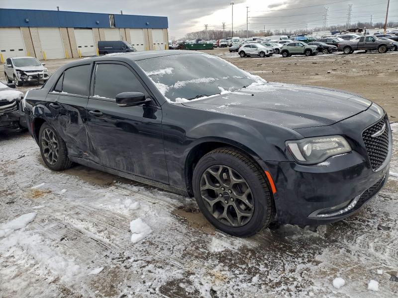 Продажа на аукционе авто 2017 Chrysler 300 S, vin: 2C3CCAGG1HH530213, номер лота: 95400845