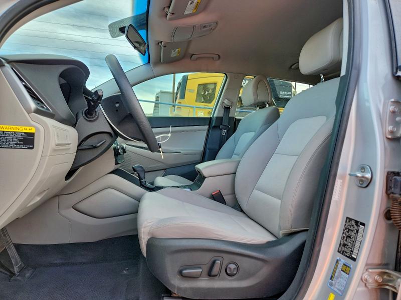 Продажа на аукционе авто 2017 Hyundai Tucson, vin: KM8J33A4XHU294697, номер лота: 96103505