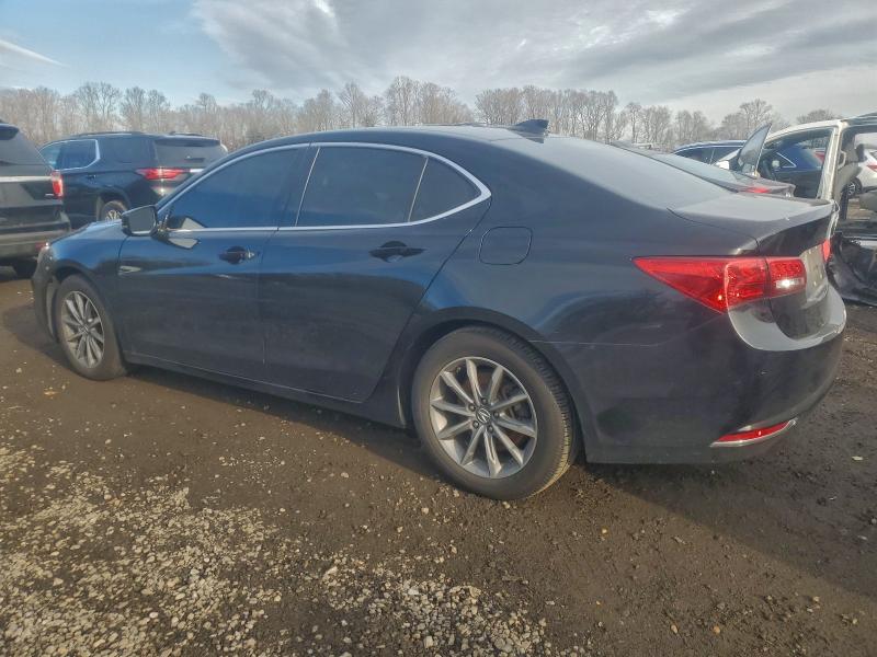 93938385 :رقم المزاد ، 19UUB1F57JA009019 vin ، 2018 Acura Tlx Tech مزاد بيع