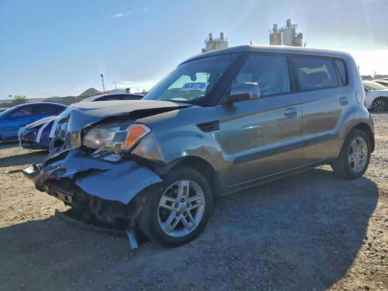 95707715 :رقم المزاد ، KNDJT2A21A7168570 vin ، 2010 Kia Soul + مزاد بيع