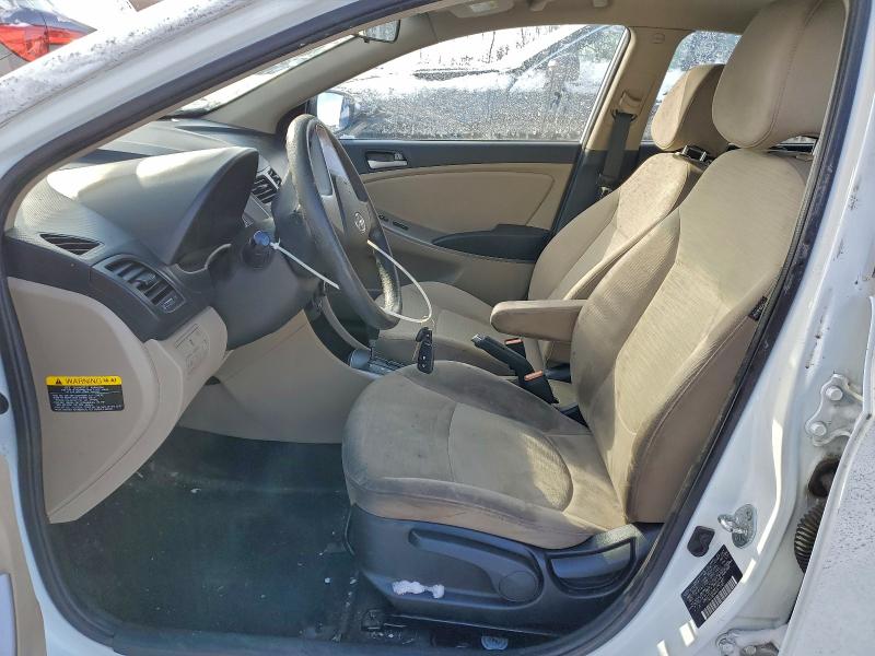 96031225 :رقم المزاد ، KMHCT4AE4FU905487 vin ، 2015 Hyundai Accent مزاد بيع