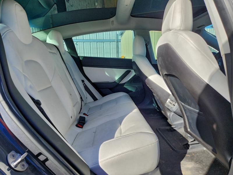 2018 Tesla Model 3 მანქანა იყიდება აუქციონზე, vin: 5YJ3E1EB3JF111868, აუქციონის ნომერი: 96303655