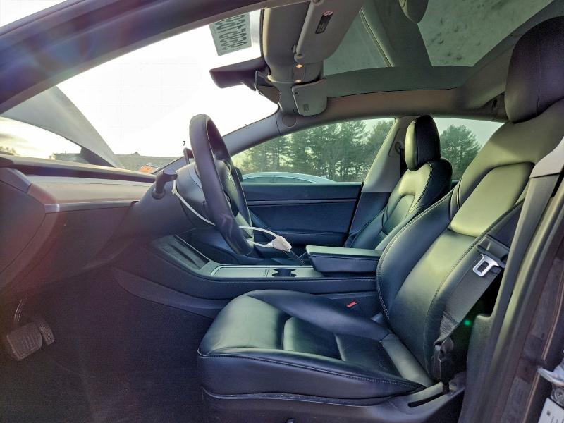 Auction sale of the 2021 Tesla Model 3, vin: 5YJ3E1EA0MF925732, lot number: 95951695