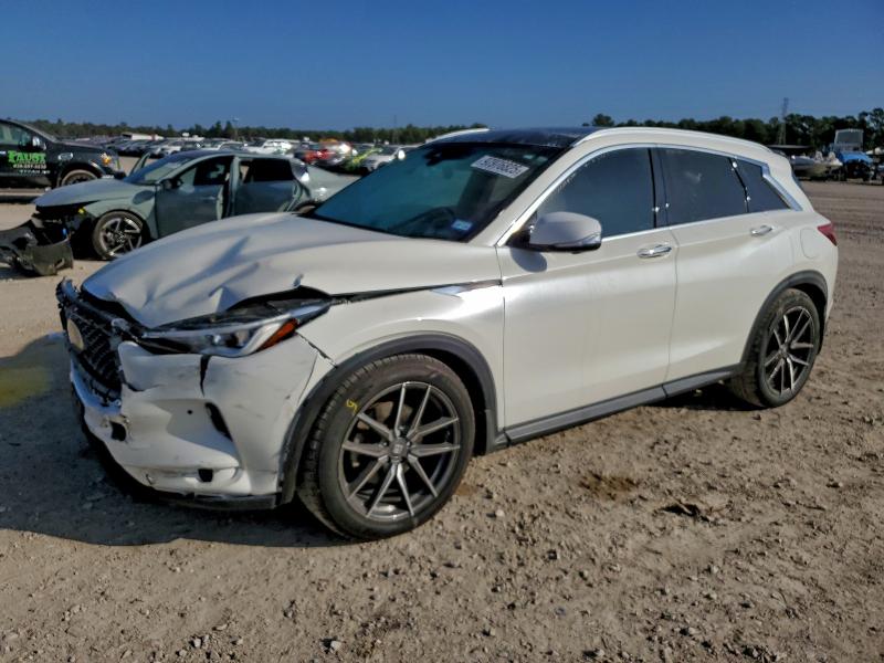 97976825 :رقم المزاد ، 3PCAJ5M30KF104849 vin ، 2019 Infiniti Qx50 مزاد بيع