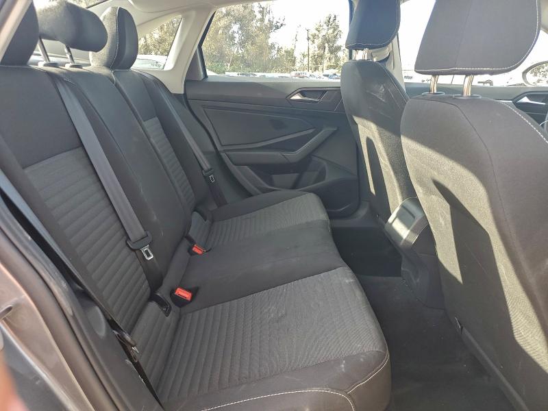 94972135 :رقم المزاد ، 3VW5X7BU4SM053355 vin ، 2025 Volkswagen Jetta مزاد بيع