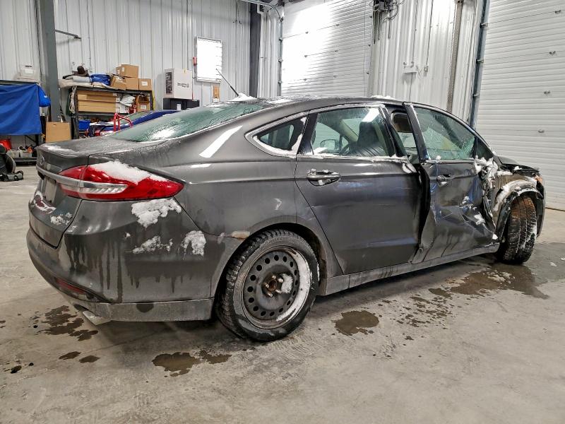 95515955 :رقم المزاد ، 3FA6P0LU4HR147881 vin ، 2017 Ford Fusion مزاد بيع