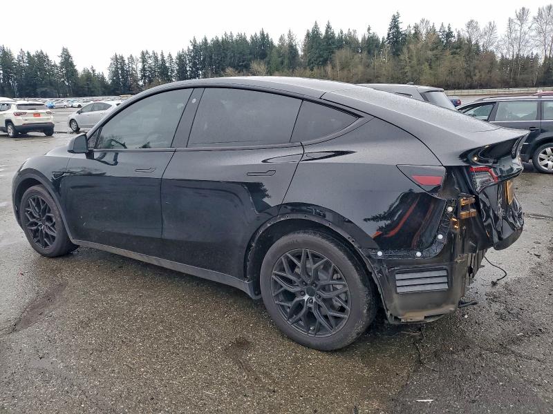 Продажа на аукционе авто 2022 Tesla Model Y, vin: 7SAYGDEE4NF368347, номер лота: 95792665