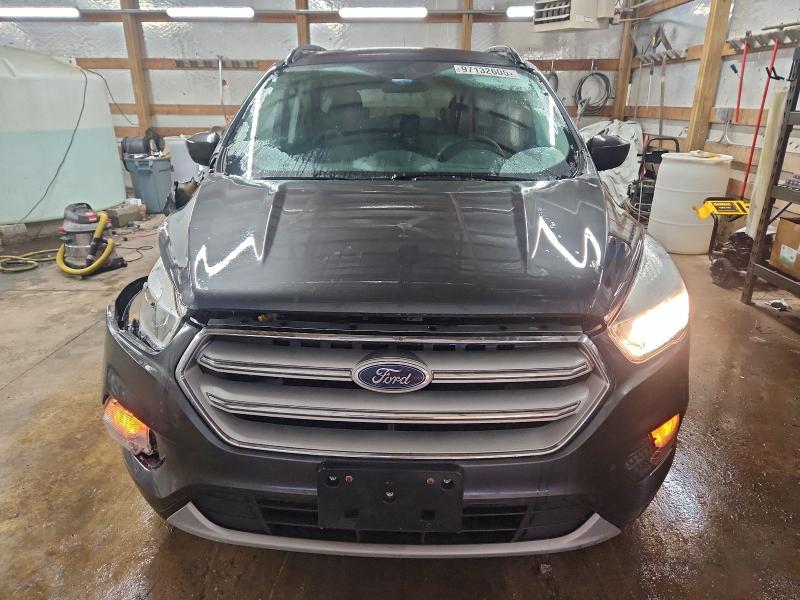 Продажа на аукционе авто 2018 Ford Escape, vin: 1FMCU9GD1JUA23713, номер лота: 97132605