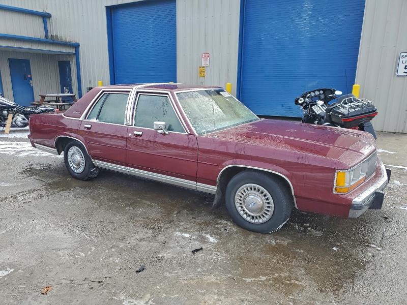 Продажа на аукционе авто 1988 Ford Crown Victoria, vin: 2FABP73F7JX196394, номер лота: 95672835