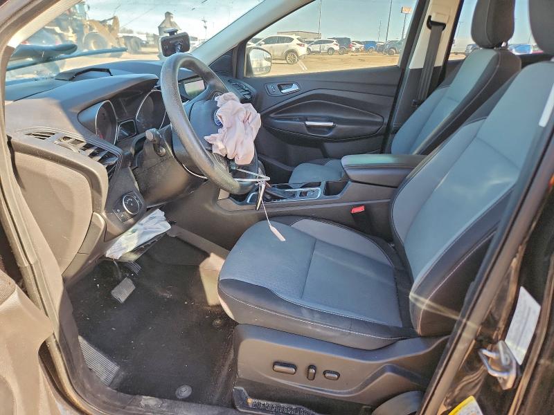 97655025 :رقم المزاد ، 1FMCU0GD1KUA62797 vin ، 2019 Ford Escape مزاد بيع
