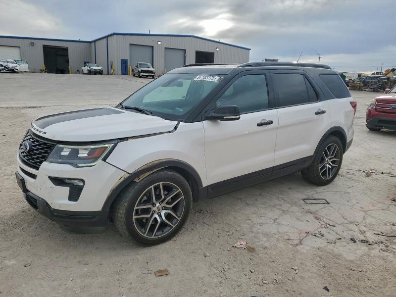 97102275 :رقم المزاد ، 1FM5K8GT6JGA42840 vin ، 2018 Ford Explorer S مزاد بيع