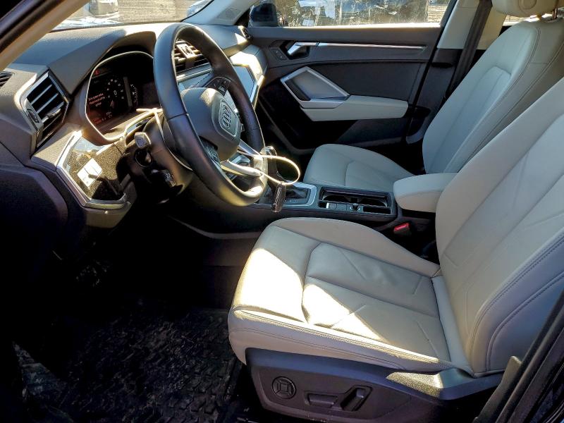 97966195 :رقم المزاد ، WA1BUCF31N1028756 vin ، 2022 Audi Q3 مزاد بيع