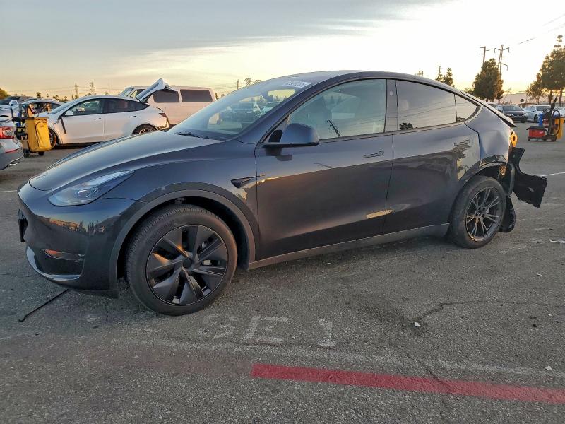 Продажа на аукционе авто 2025 Tesla Model Y, vin: 7SAYGDED3SF218281, номер лота: 93929205