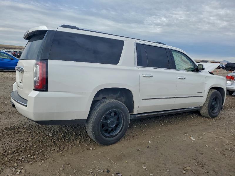 95323735 :رقم المزاد ، 1GKS2HKJ2JR132542 vin ، 2018 Gmc Yukon Xl D مزاد بيع