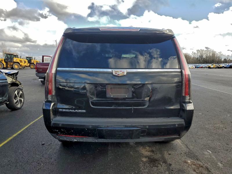 97729775 :رقم المزاد ، 1GYS4MKJ3FR542296 vin ، 2015 Cadillac Escalade L مزاد بيع