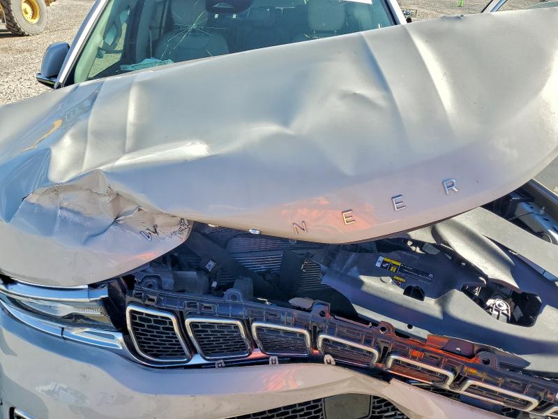 95970695 :رقم المزاد ، 1C4SJVBT2NS138872 vin ، 2022 Jeep Wagoneer مزاد بيع