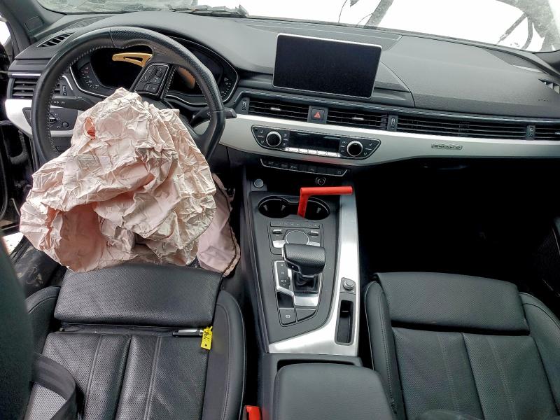 96993915 :رقم المزاد ، WAUFNAF4XHN024281 vin ، 2017 Audi A4 مزاد بيع