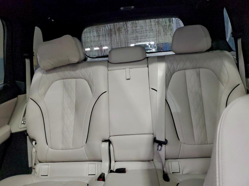 95615245 :رقم المزاد ، 5UXCW2C01N9K38170 vin ، 2022 Bmw X7 مزاد بيع