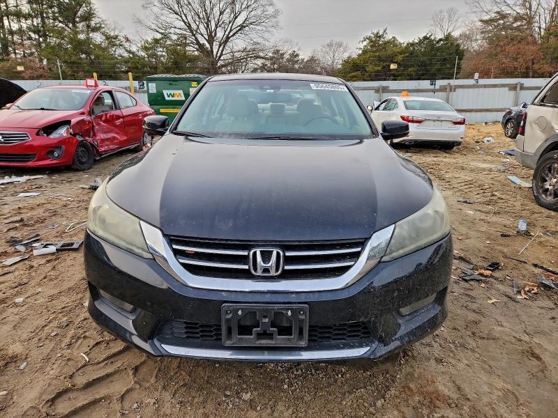 Продажа на аукционе авто 2014 Honda Accord Exl, vin: 1HGCR3F88EA021702, номер лота: 95645805