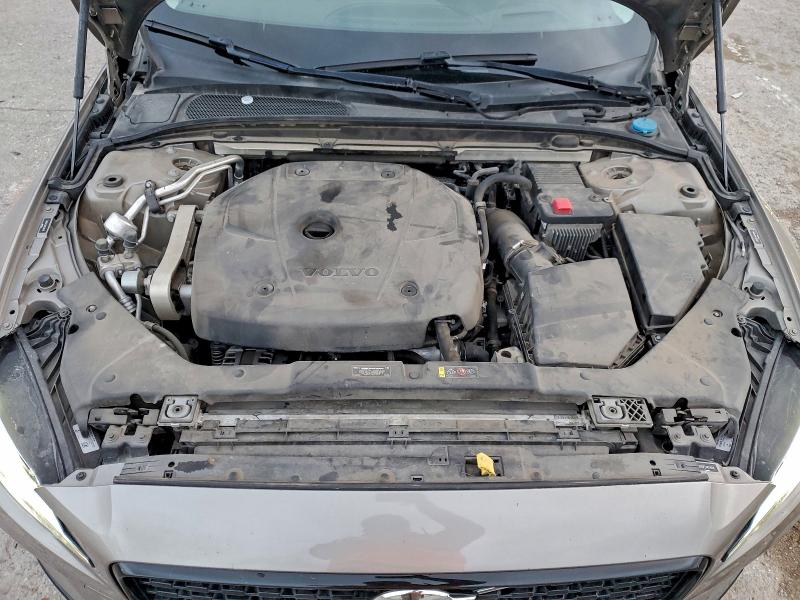 2021 Volvo S60 მანქანა იყიდება აუქციონზე, vin: 7JR102FZ4MG118346, აუქციონის ნომერი: 91250375