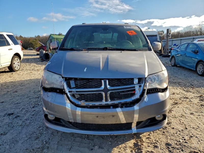 Продажа на аукционе авто 2018 Dodge Grand Cara, vin: 2C4RDGCG2JR326824, номер лота: 97739735
