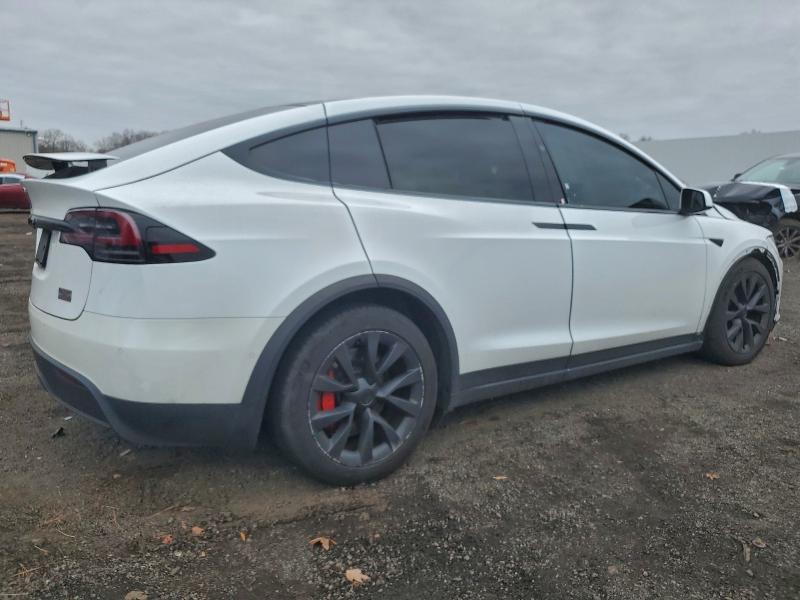 Продажа на аукционе авто 2022 Tesla Model X, vin: 7SAXCBE64NF342982, номер лота: 95777535