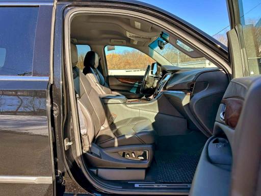 Продажа на аукционе авто 2019 Cadillac Escalade E, vin: 1GYS4GKJ7KR201124, номер лота: 97980385