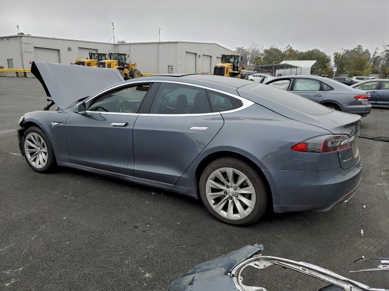 Aukcja sprzedaży 2014 Tesla Model S, vin: 5YJSA1S13EFP32729, numer aukcji: 95800385