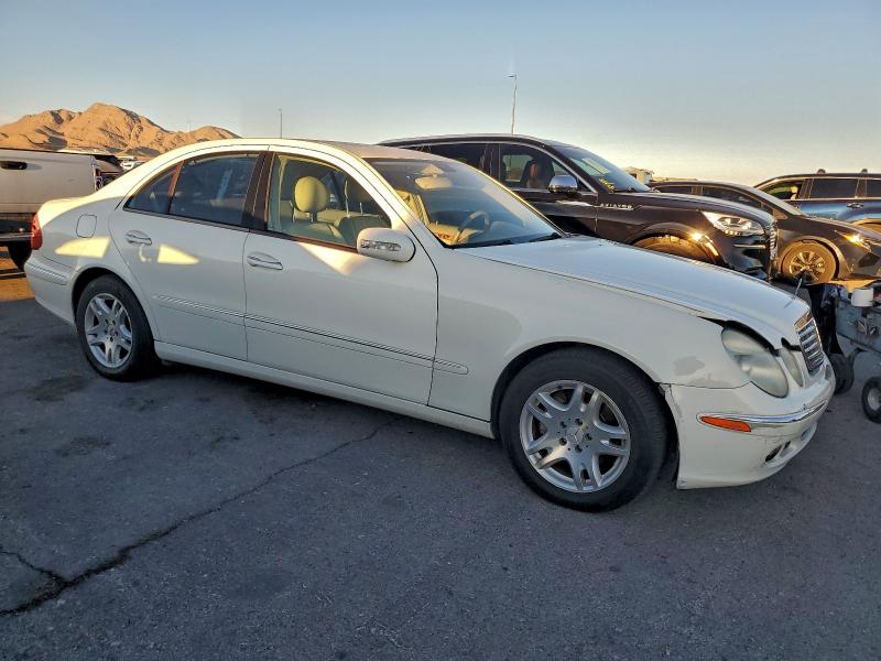 2006 Mercedes-benz E მანქანა იყიდება აუქციონზე, vin: WDBUF56J66A797062, აუქციონის ნომერი: 95161355