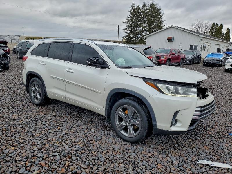 96289415 :رقم المزاد ، 5TDDZRFH5KS989583 vin ، 2019 Toyota Highlander مزاد بيع