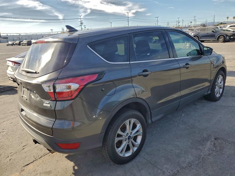 Продажа на аукционе авто 2017 Ford Escape, vin: 1FMCU0GD8HUB81360, номер лота: 97435525