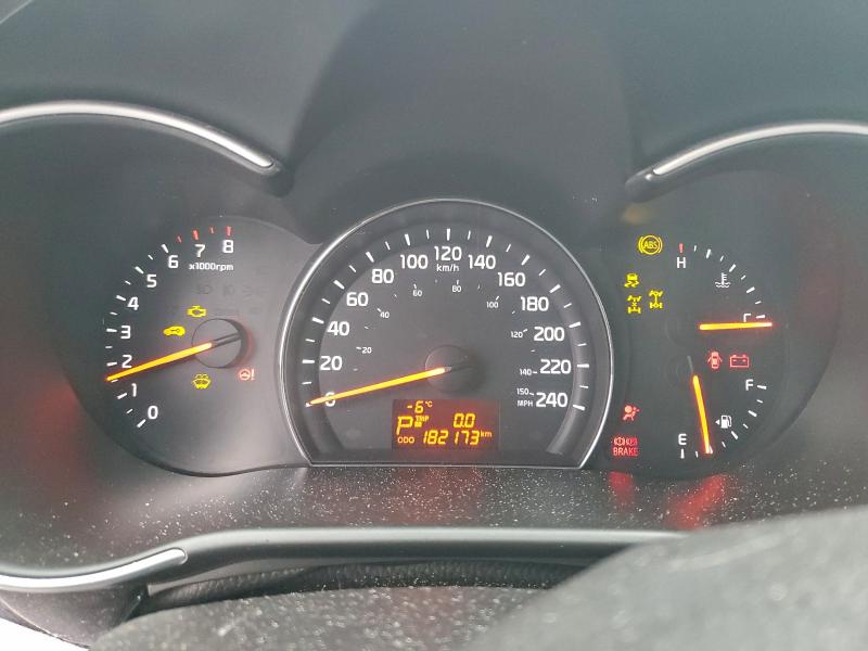93503365 :رقم المزاد ، 5XYKTCA60EG546884 vin ، 2014 Kia Sorento مزاد بيع