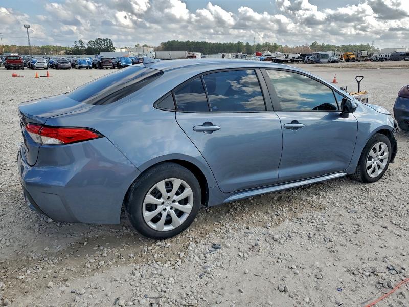 98213575 :رقم المزاد ، 5YFEPMAE3NP290539 vin ، 2022 Toyota Corolla Le مزاد بيع