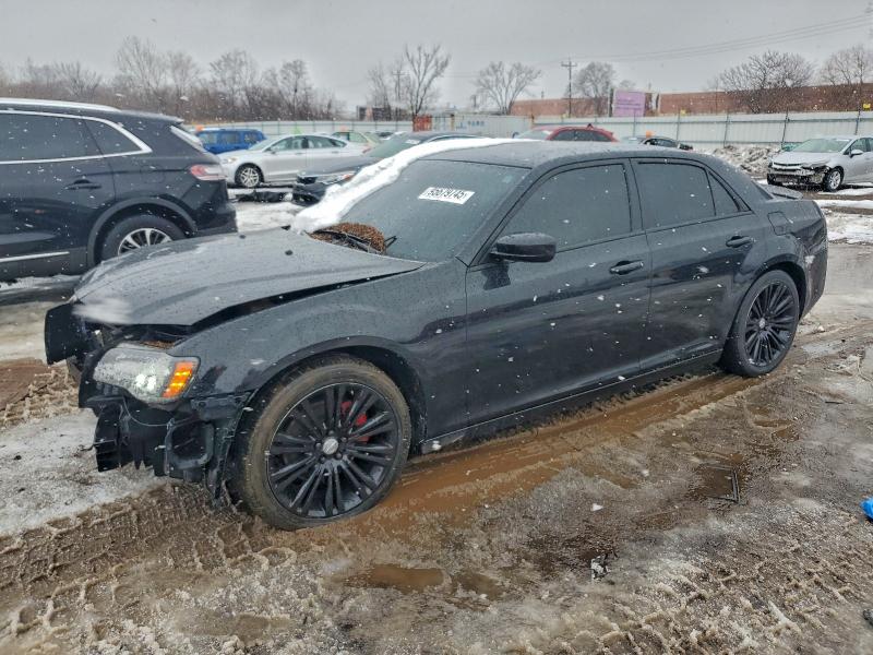 Продаж на аукціоні авто 2013 Chrysler 300, vin: 2C3CCABT8DH686795, номер лоту: 95679745