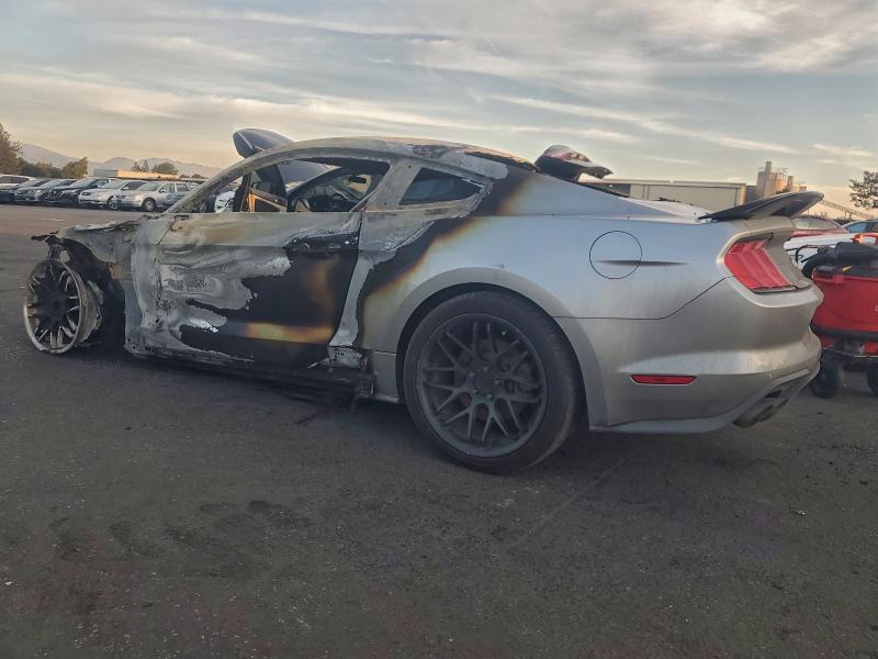 97044645 :رقم المزاد ، 1FA6P8CF8L5112398 vin ، 2020 Ford Mustang مزاد بيع