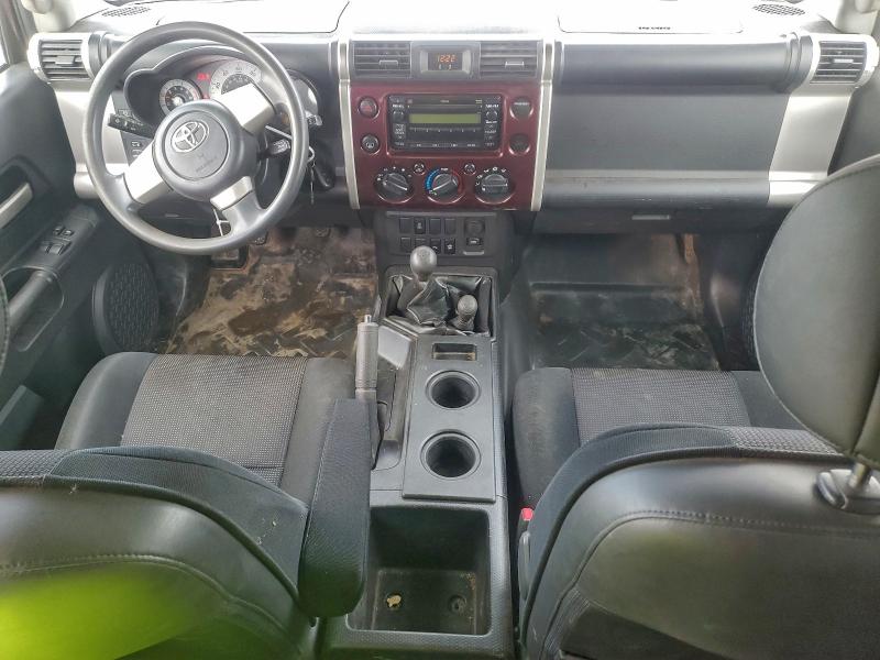 95452215 :رقم المزاد ، JTEBU11F270049180 vin ، 2007 Toyota Fj Cruiser مزاد بيع