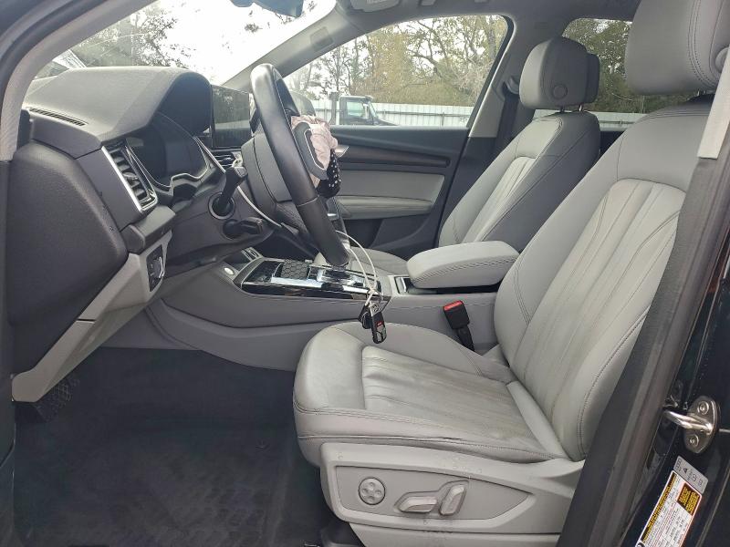 94454825 :رقم المزاد ، WA1EAAFY6N2117755 vin ، 2022 Audi Q5 مزاد بيع