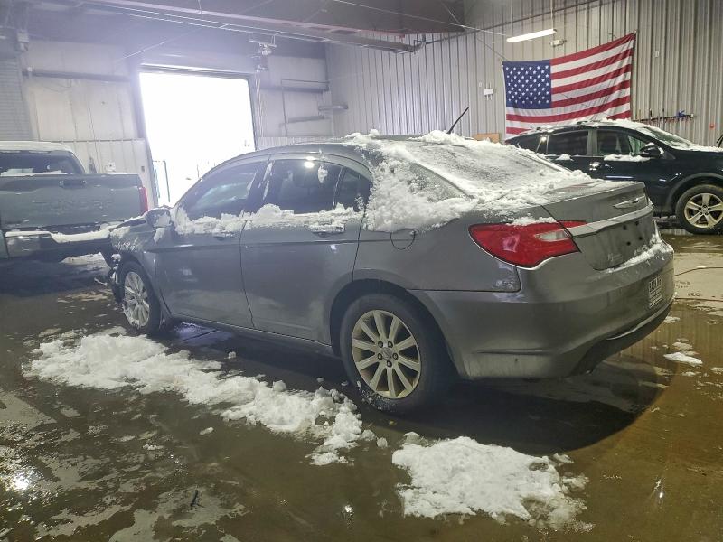 96472335 :رقم المزاد ، 1C3CCBCG1DN699113 vin ، 2013 Chrysler 200 مزاد بيع