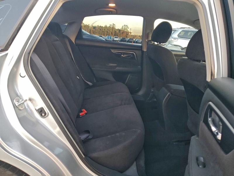 2013 Nissan Altima მანქანა იყიდება აუქციონზე, vin: 1N4AL3AP6DN586470, აუქციონის ნომერი: 98079435